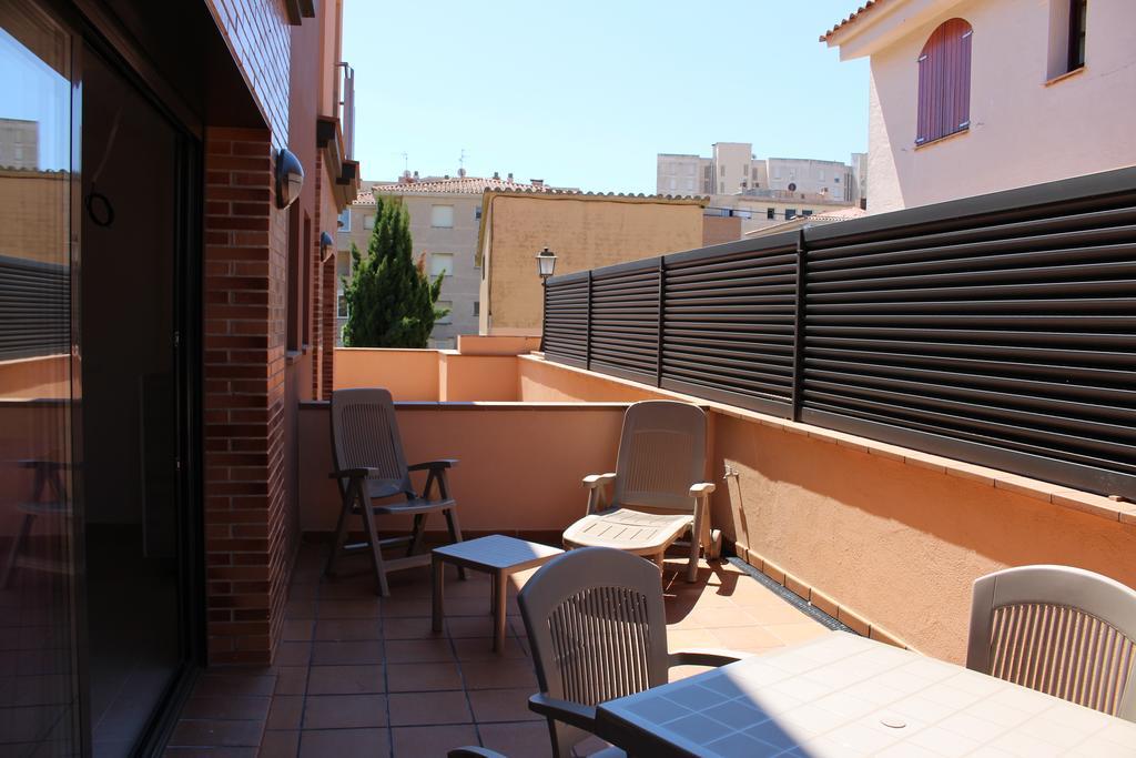 Residencial Super Stop Cases Torre Valentina Sant Antoni De Calonge Ruang foto